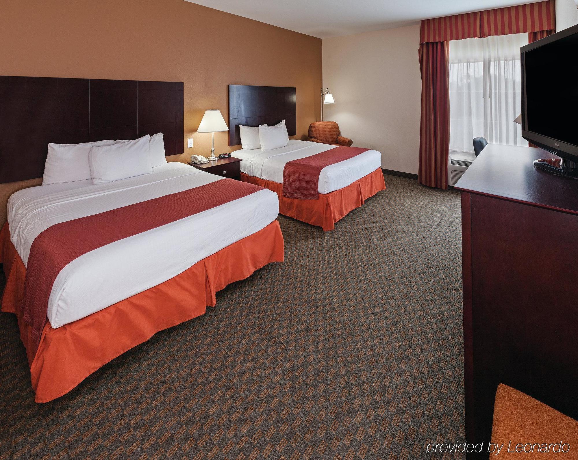 La Quinta By Wyndham Bridge City-orange