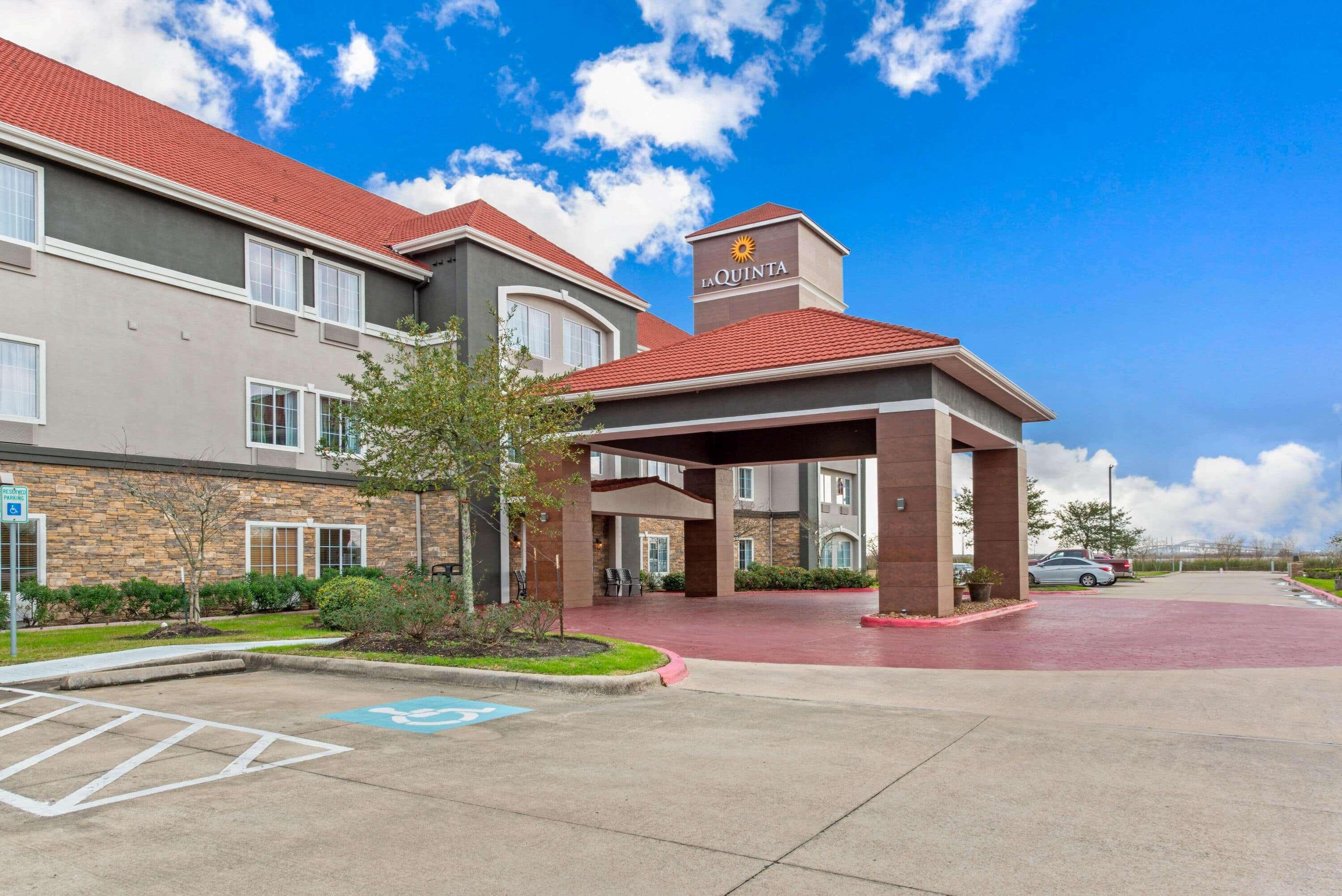 La Quinta By Wyndham Bridge City-orange Hotel