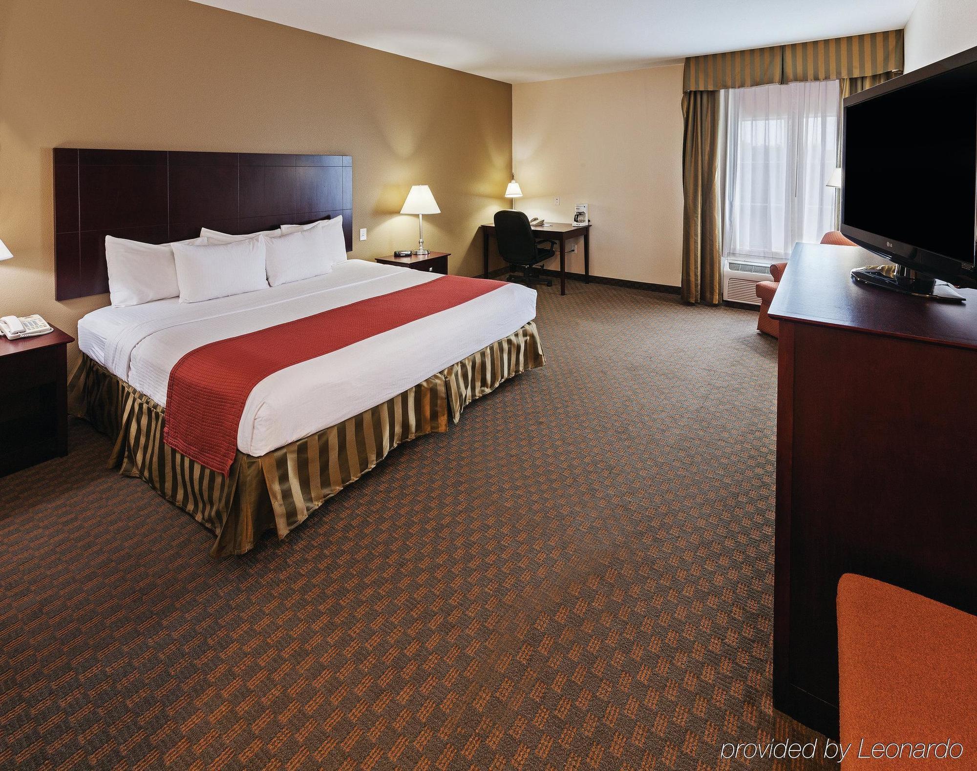 La Quinta By Wyndham Bridge City-orange Hotel